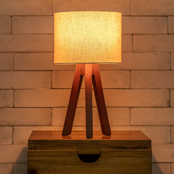 Abajur Rústico WoodTripé - Verona Decor - VERONA DECOR