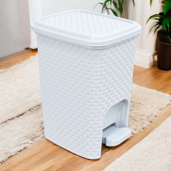 Lixeira Rattan com Pedal 7 Litros - Verona Decor