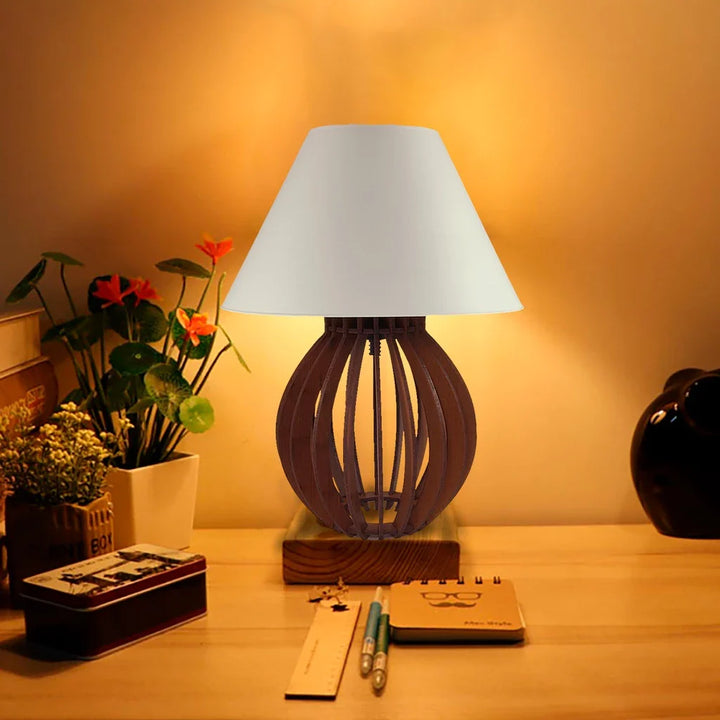 Kit 2 Abajures La Finesse com Cúpula – Elegância e Sofisticação para Sua Decoração - Verona Decor - VERONA DECOR