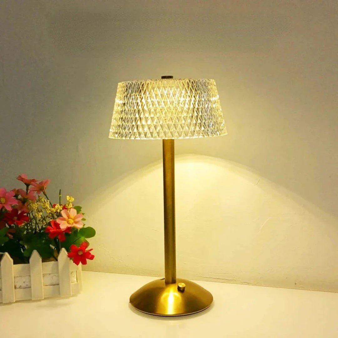 Lâmpada de Mesa de Cristal Dimerizável - Verona Decor - VERONA DECOR