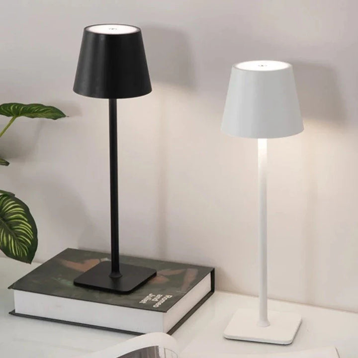 Luminária De Mesa Led Sem Fio Recarregável - VERONA DECOR