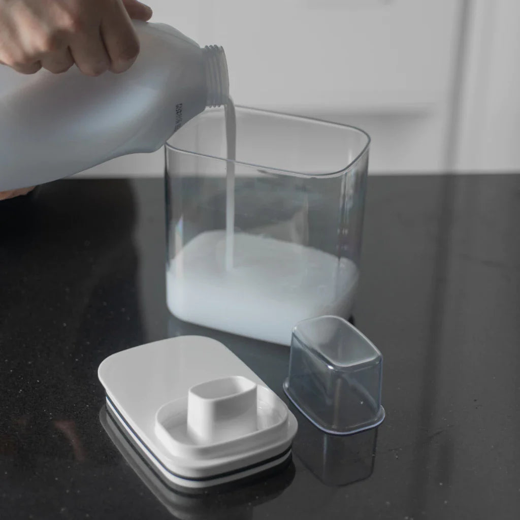 Kit 2 Dispenser Flow 1,5L e 2,3L Hermético Copo Medidor - VERONA DECOR